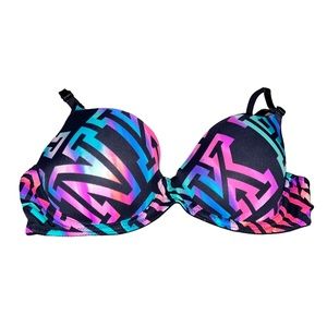 PINK by Victorias Secret Wear Everywhere Lightly Lined LOGO Bra 36A